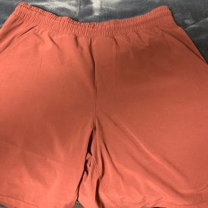 Lululemon Pace-breaker Short 7 inch